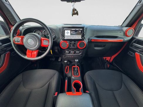 Used 2015 Jeep Wrangler Unlimited Sport w/ Quick Order Package 24S AWD/4WD image 15