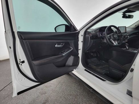 Used 2024 Nissan Sentra SR FWD image 28