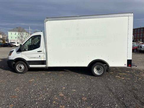 Used 2023 Ford Transit 350 DRW image 2