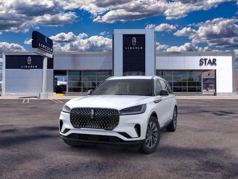 New 2026 Lincoln Aviator AWD image 2