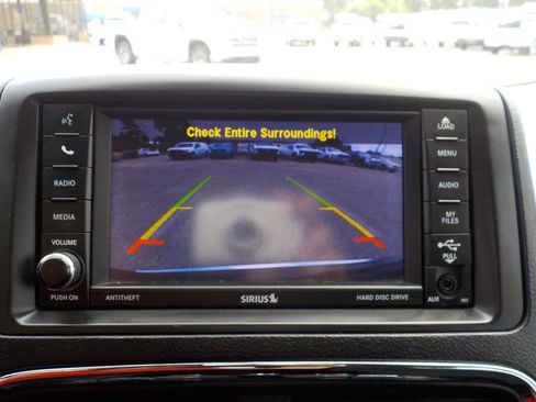 Used 2018 Dodge Grand Caravan SE w/ UConnect Hands-Free Group FWD image 18