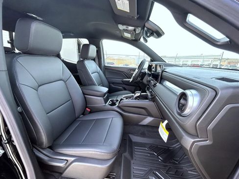 New 2026 Chevrolet Colorado LT w/ LT Convenience Package image 16