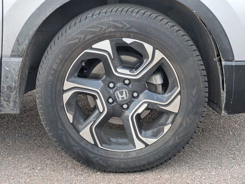 Used 2018 Honda CR-V Touring image 10