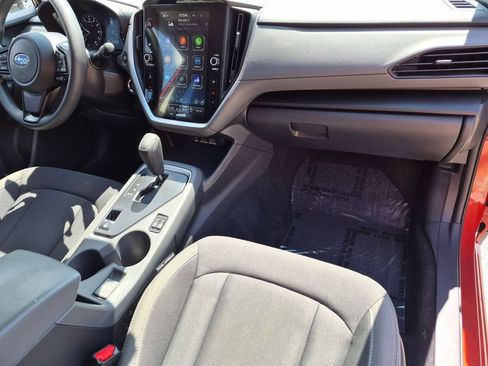 Used 2025 Subaru Crosstrek 2.5i Premium AWD/4WD image 32