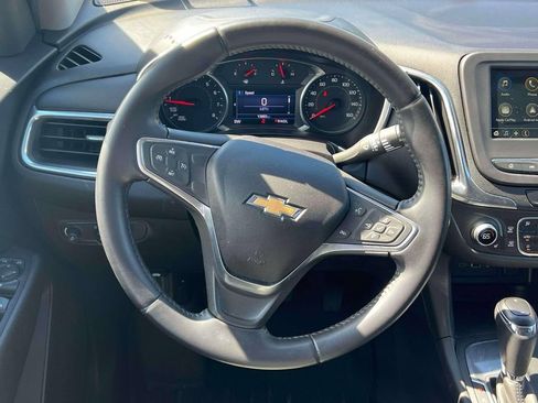 Used 2019 Chevrolet Equinox LT FWD image 15