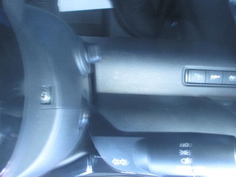 Used 2024 Nissan Pathfinder Platinum w/ Cargo Package image 14