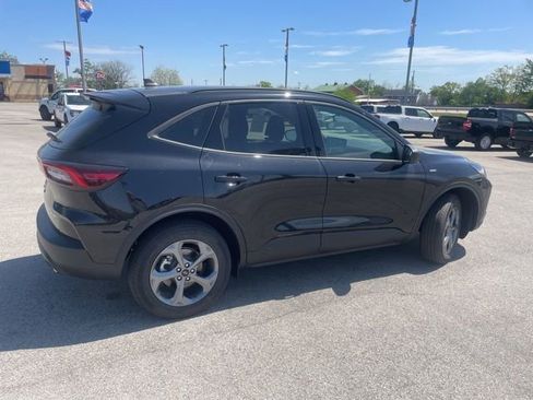 New 2026 Ford Escape ST-Line w/ Tech Pack #1 AWD/4WD image 12