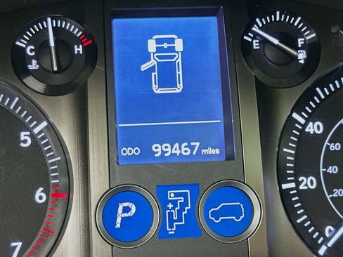 Used 2018 Lexus GX 460 Premium w/ Premium Package AWD/4WD image 12