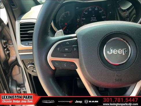 Used 2015 Jeep Grand Cherokee Limited AWD/4WD image 11