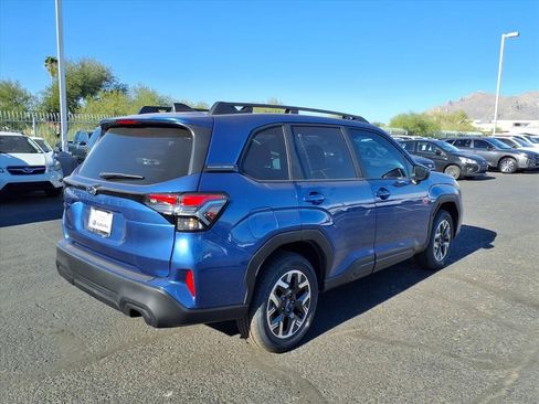 Used 2026 Subaru Forester Premium AWD/4WD image 9