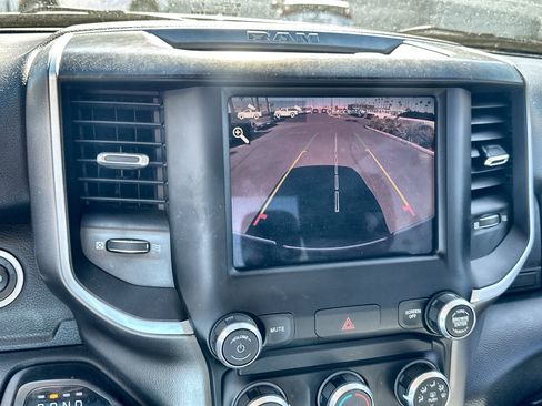 Used 2019 RAM 2500 Big Horn image 15