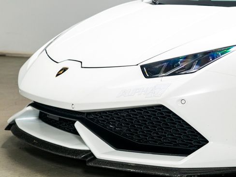 Used 2015 Lamborghini Huracan LP 610-4 image 31