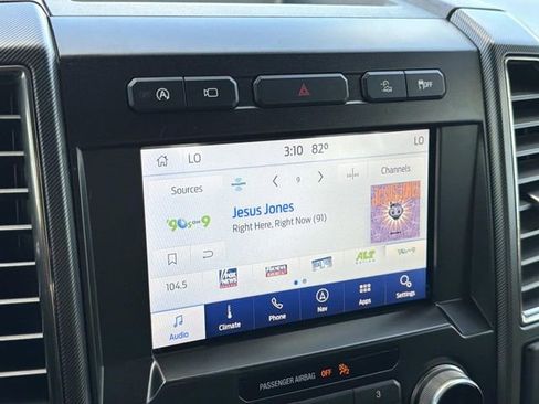 Used 2020 Ford F150 Raptor w/ Equipment Group 802A Luxury image 27