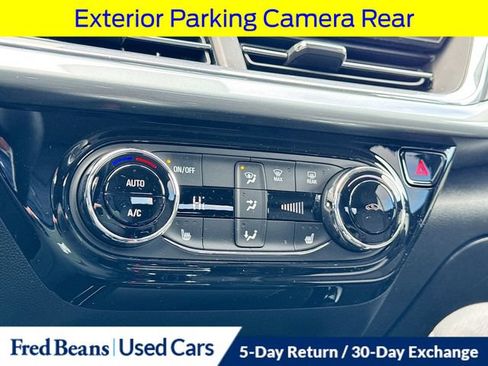 Used 2024 Chevrolet Trax LT w/ Driver Confidence Package FWD image 19