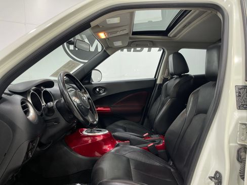 Used 2011 Nissan Juke SL AWD/4WD image 13