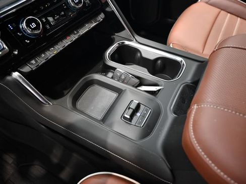 New 2026 GMC Sierra 2500 Denali Ultimate AWD/4WD image 25