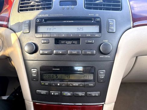 Used 2002 Lexus ES 330 image 6