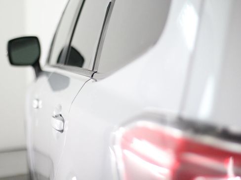 Used 2018 Subaru Forester 2.5i Premium AWD/4WD image 58