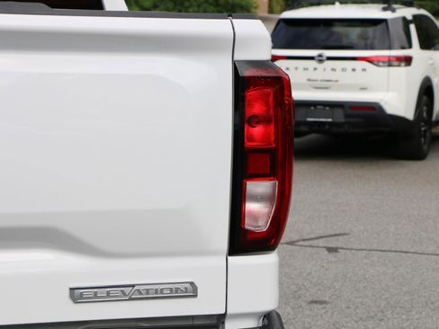Used 2025 GMC Sierra 1500 Elevation w/ Elevation Premium Package AWD/4WD image 7