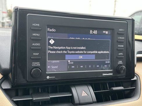 Certified 2020 Toyota RAV4 XLE w/ Convenience Package FWD image 15