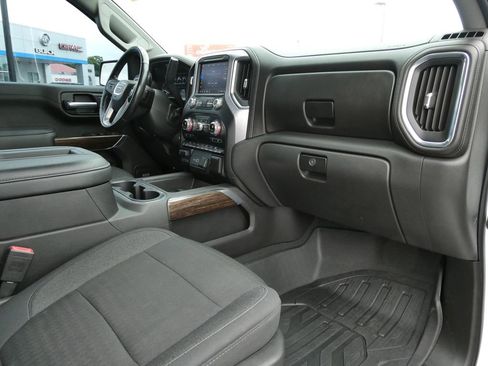 Certified 2020 GMC Sierra 1500 Elevation w/ Elevation Value Package AWD/4WD image 15