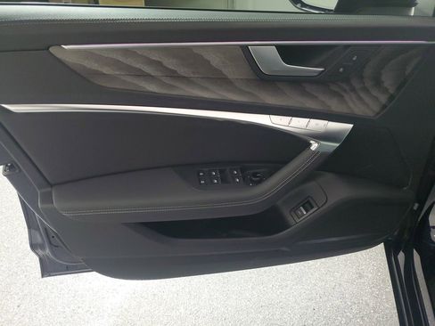 Used 2025 Audi A6 Premium Plus image 20