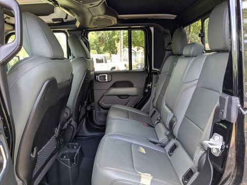 New 2026 Jeep Gladiator Mojave AWD/4WD image 12
