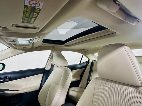 Used 2014 Lexus IS 250 AWD w/ Navigation Package image 26