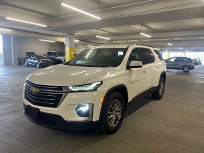 Used 2023 Chevrolet Traverse LT