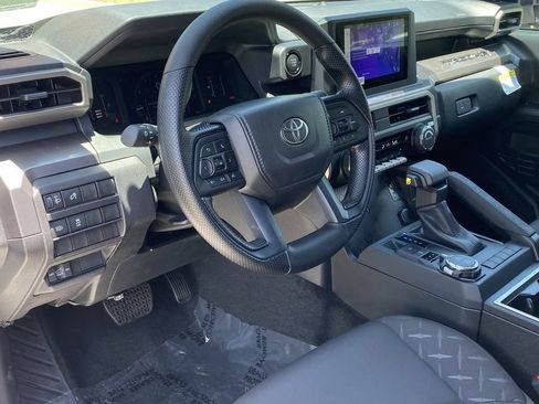 Used 2026 Toyota Tacoma SR5 AWD/4WD image 20
