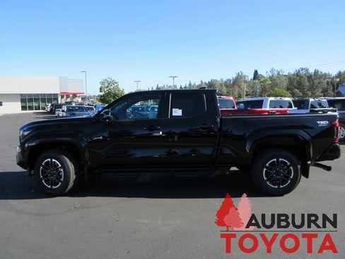 New 2025 Toyota Tacoma TRD Sport image 8