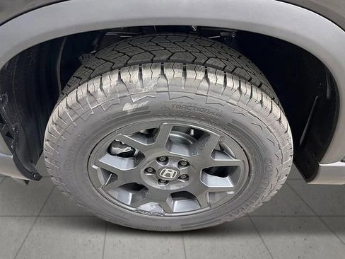 New 2026 Honda Pilot TrailSport image 11