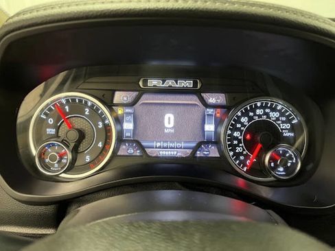 Used 2022 RAM 2500 Laramie image 12