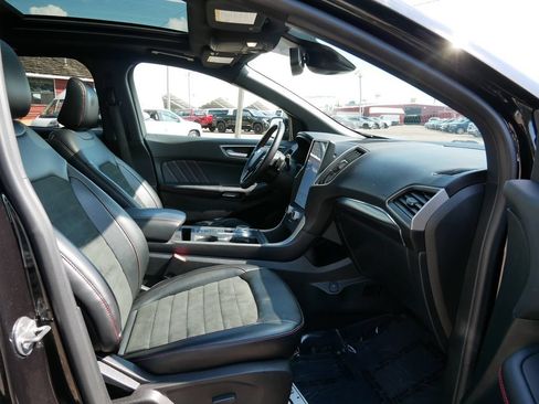 Used 2023 Ford Edge ST-Line AWD/4WD image 8