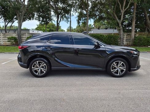 Used 2024 Lexus RX 350 Premium w/ Accessory Package (Z1) FWD image 4
