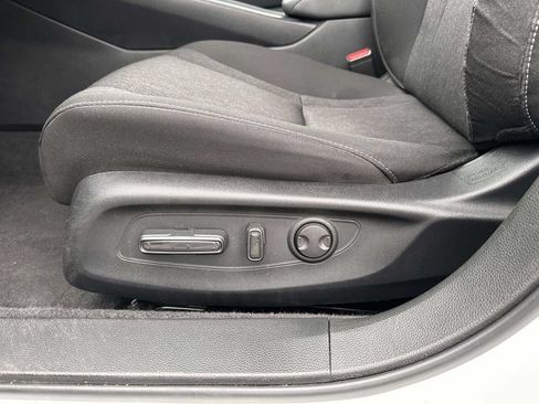 Used 2023 Honda Accord EX image 10