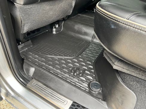 Used 2024 RAM 2500 Limited image 28