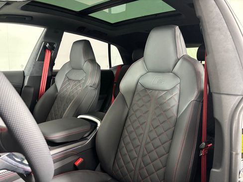 New 2026 Audi SQ8 Prestige AWD/4WD image 11