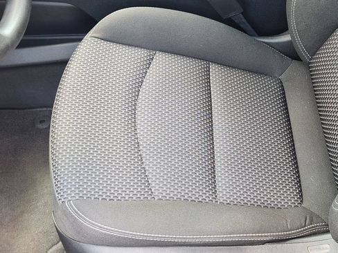 Used 2023 GMC Terrain SLE w/ Driver Convenience Package AWD/4WD image 10