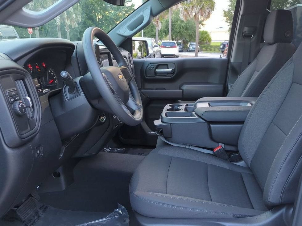 New 2026 Chevrolet Silverado 1500 Custom w/ LPO, Dark Essentials Package RWD image 37