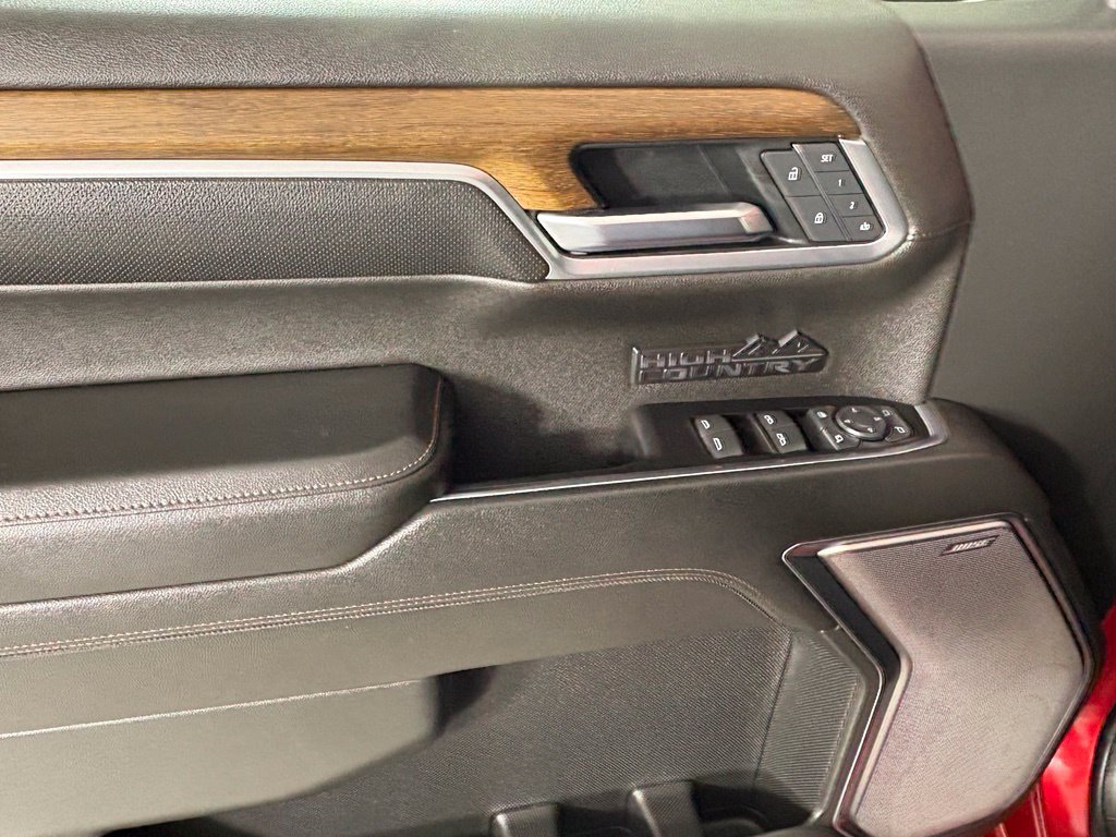 Used 2022 Chevrolet Silverado 1500 High Country w/ High Country Premium Package RWD image 24