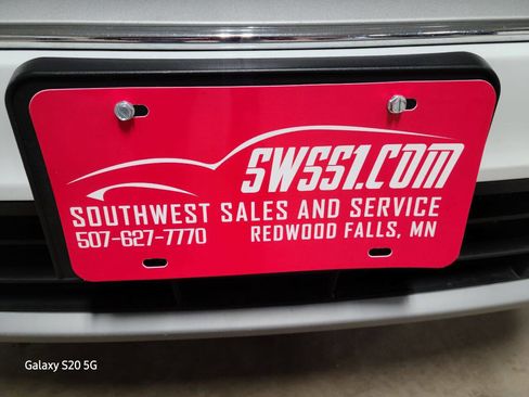 Used 2019 Ford Escape SEL image 2