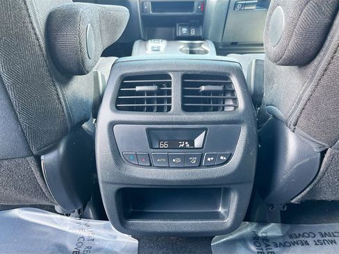Used 2022 Honda Pilot Sport image 24