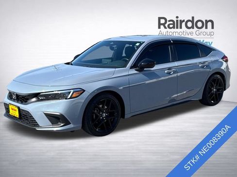Used 2022 Honda Civic Sport image 3