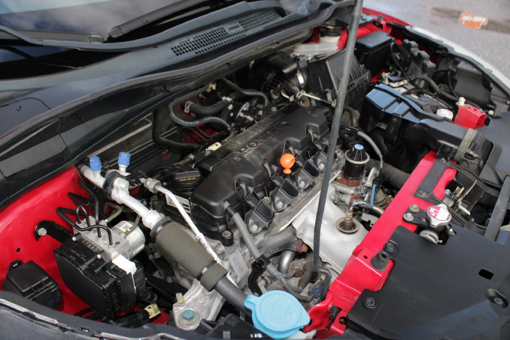 Certified 2018 Honda HR-V EX image 32