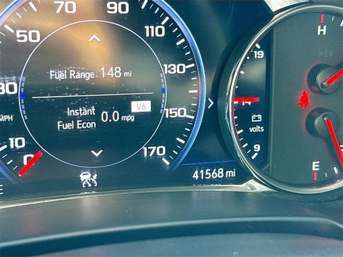 Used 2021 Chevrolet Blazer RS w/ Enhanced Convenience Package image 12