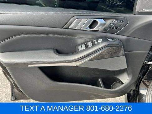 Used 2020 BMW X7 xDrive40i w/ M Sport Package AWD/4WD image 14