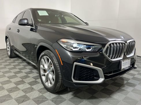 Certified 2022 BMW X6 xDrive40i w/ Premium Package image 4