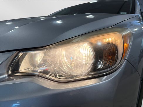 Used 2016 Subaru Crosstrek 2.0i Premium w/ Moonroof Package AWD/4WD image 12