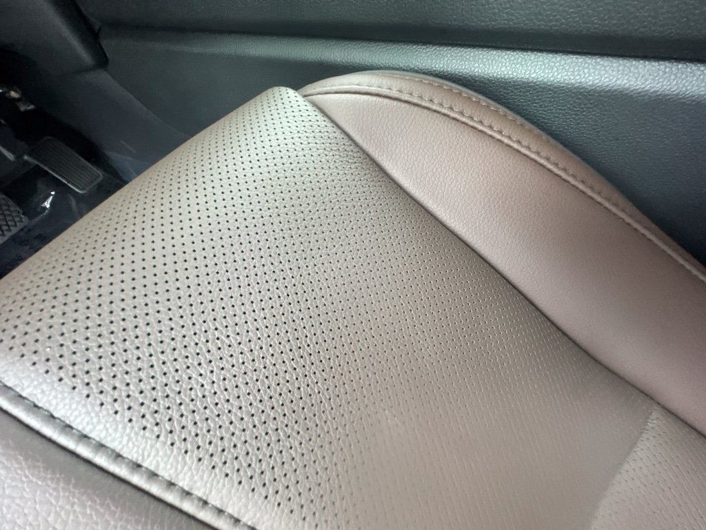 Used 2026 Honda Pilot Elite image 34